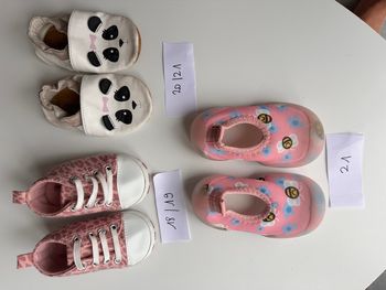Lot de 3 paires de chaussons et chaussures bébé barefoot apprentissage de la marche Taille 18 à 21