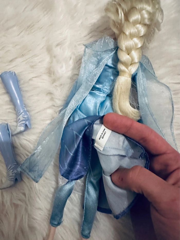 Poupée reine des neiges 2 musicale - photo numéro 7