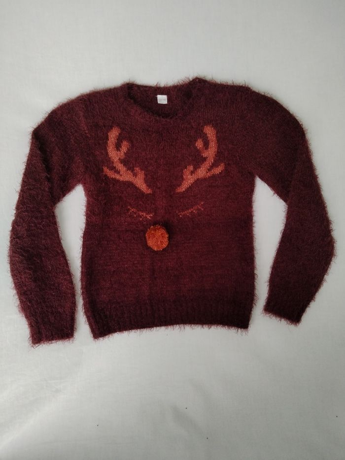 Pull poilu de Noël Renne Zeeman 9/10 ans