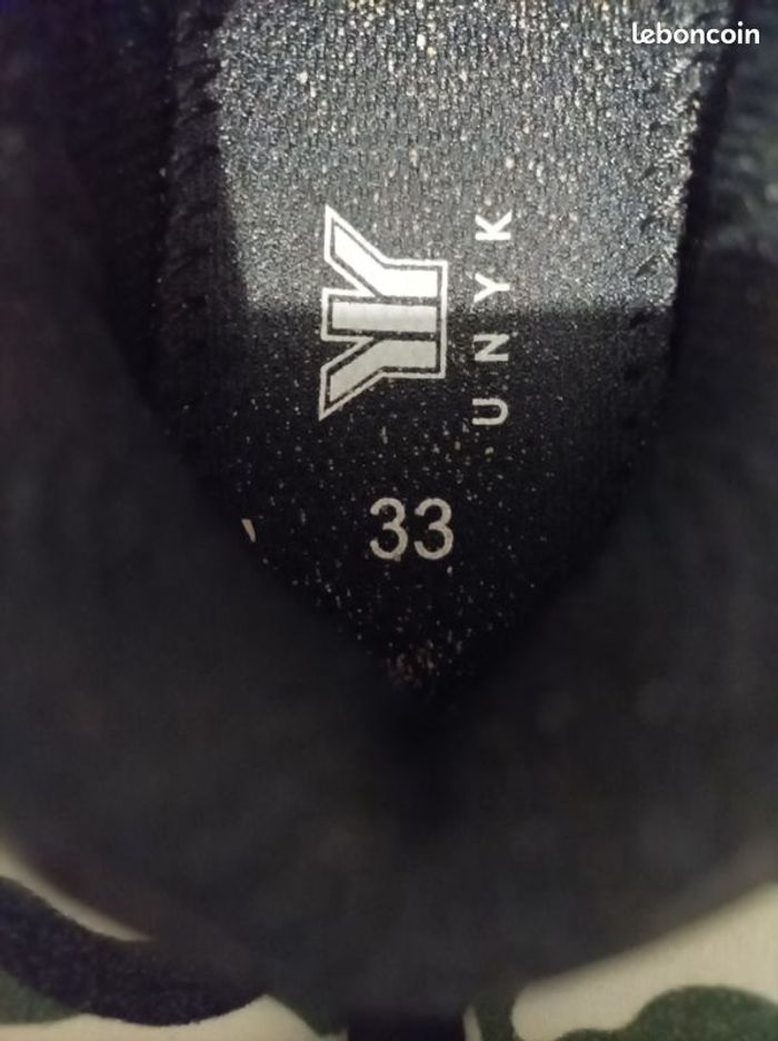 2 PAIRES DE BASKET TAILLE 32 - FILA ET UNYK - photo numéro 6