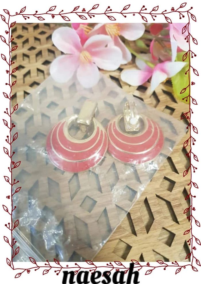 Boucles d'oreilles Vintage neuves - photo numéro 3