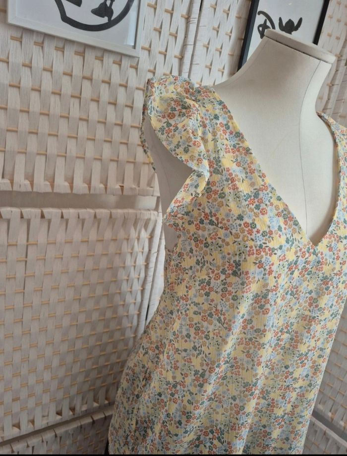 💕jolie blouse/ top fleuri bizzbee femme TL/ 40💕 - photo numéro 10