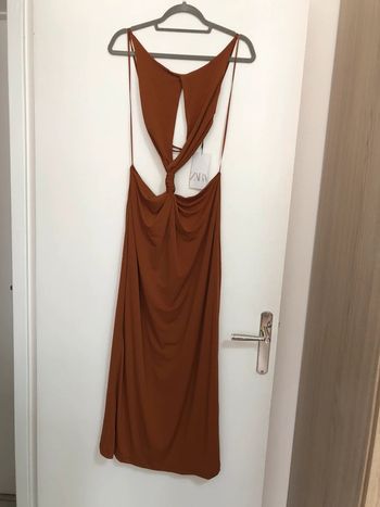 Superbe belle robe longue Zara neuve avec étiquette taille M