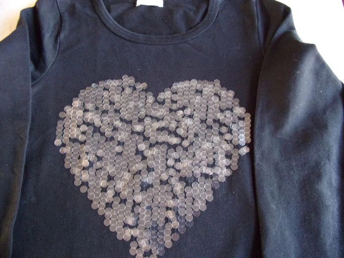 Joli Sweat avec Coeur - T.S - photo numéro 2