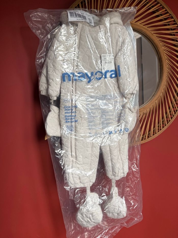 Combinaison pilote Mayoral neuve 6/9 mois - photo numéro 5