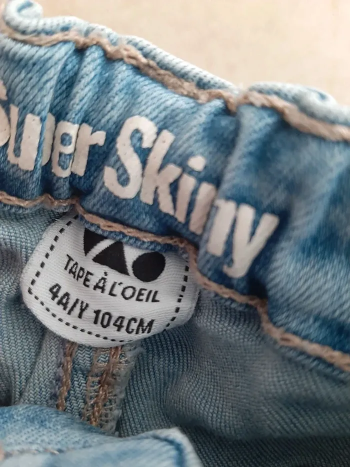 Lot de 4 jeans 4 ans - photo numéro 17