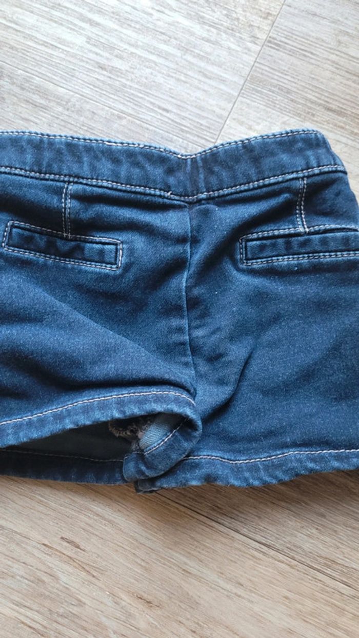 Short tape à l'œil - photo numéro 2