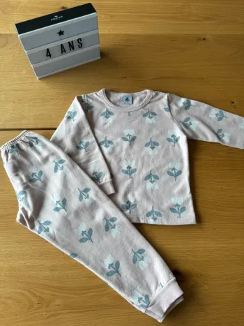 Pyjama 2 pièces ML en molleton rose pâle et fleurs grises/blanches - Taille 4 Ans