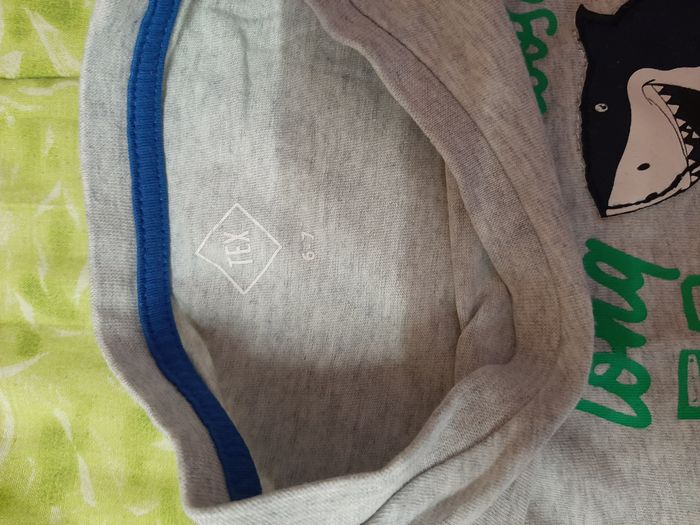 Ensemble short +t shirt 6 7 ans - photo numéro 4