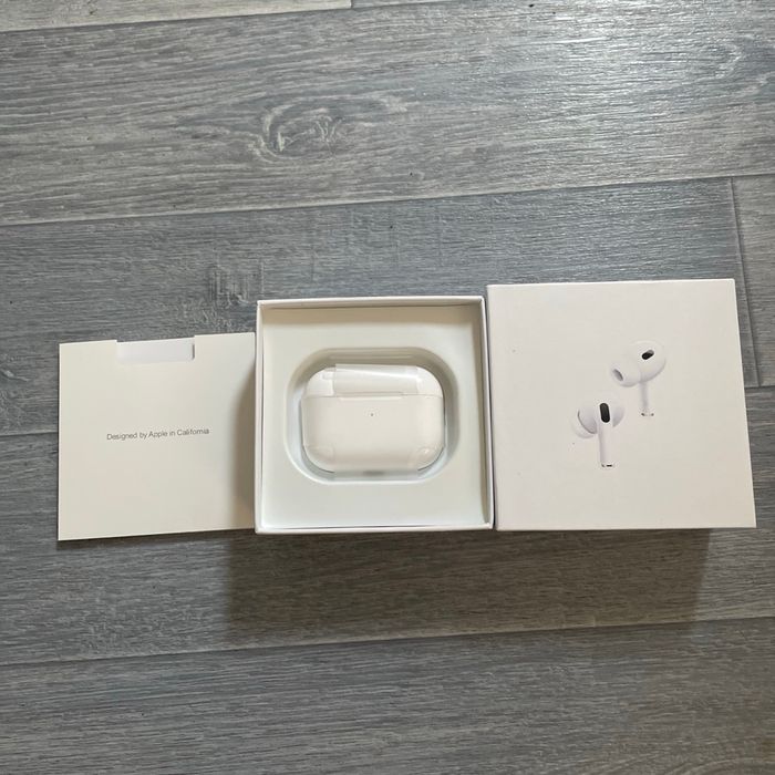 AirPods Pro 2 compatible MagSafe - photo numéro 2