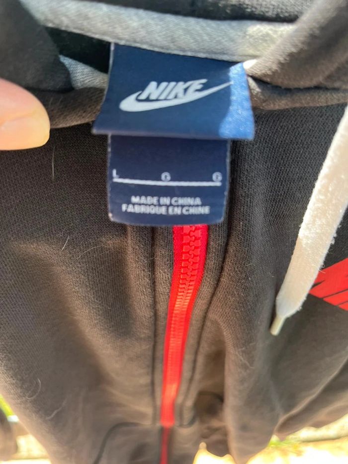 veste fermeture éclair noir Taille L marque Nike - photo numéro 3