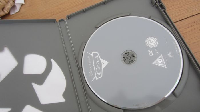 Lot de 3 DVD Cars (en anglais) - photo numéro 2