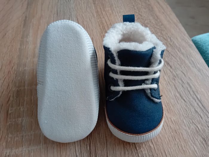 Lot de paires de chaussures 3-6 mois - photo numéro 5