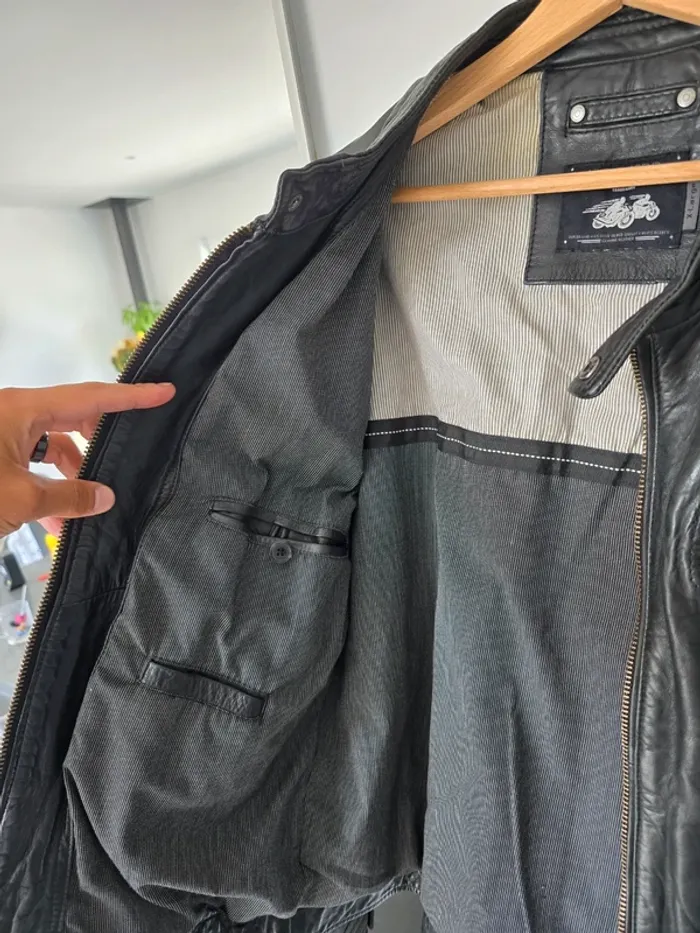 Veste cuir - photo numéro 2