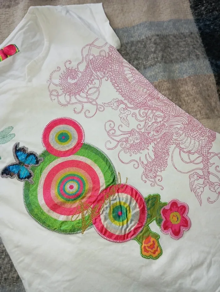 Jolie robe Desigual taille 3/4 ans - photo numéro 2
