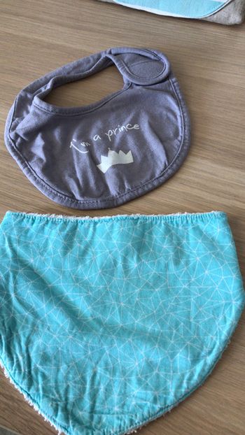 Bavoir bandana garçon