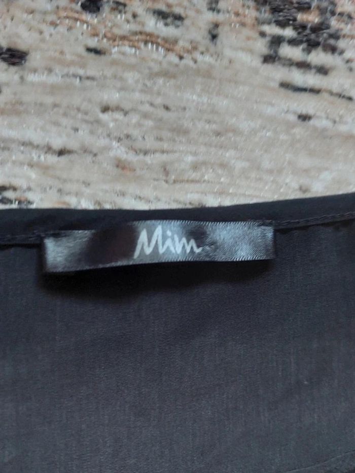 Top noir et rose taille 36 - photo numéro 3