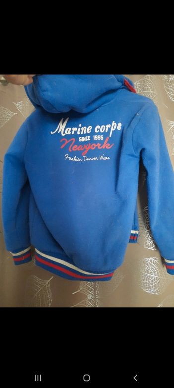 Veste  polaire à capuche 12ans