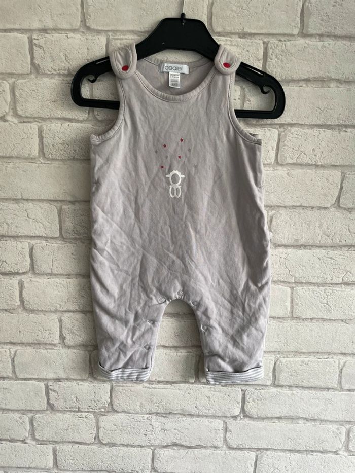Combinaison obaibi taille 3 mois
