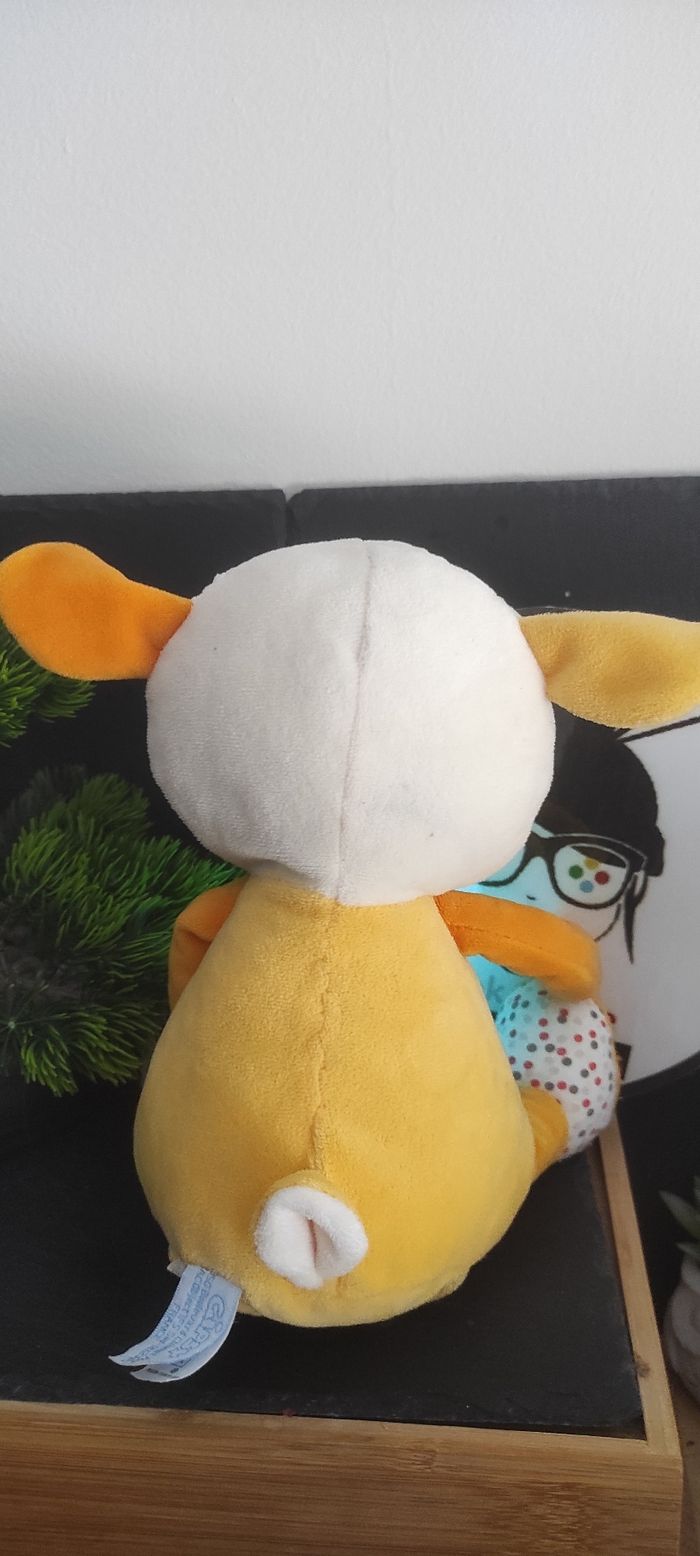 Gipsy Peluche Veilleuse Agneau Jaune Smile mouton blanc fleur lumière peluche doudou - photo numéro 4