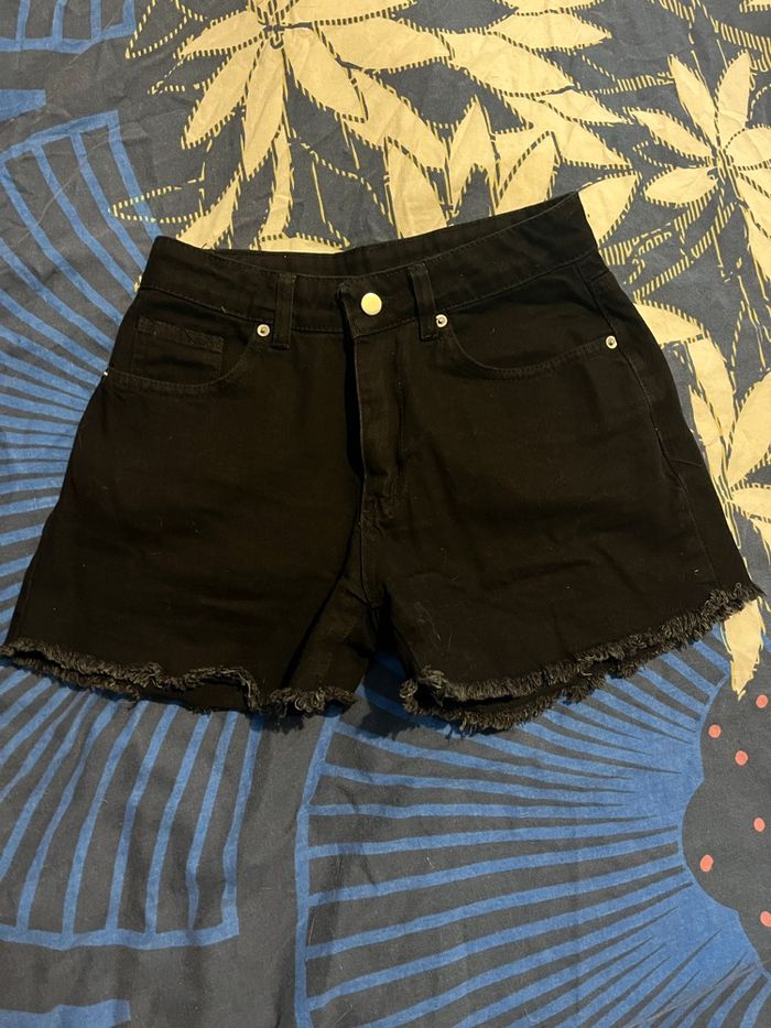 Short en jean effet déchiré destroy