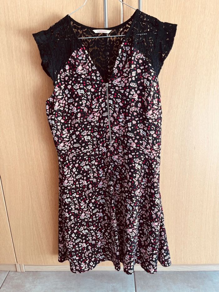 Robe noire fleurie rouge été dentelle cocktail soirée mariage cérémonie