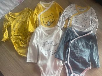 Lot de 5 bodies manches longues 1 mois 54cm