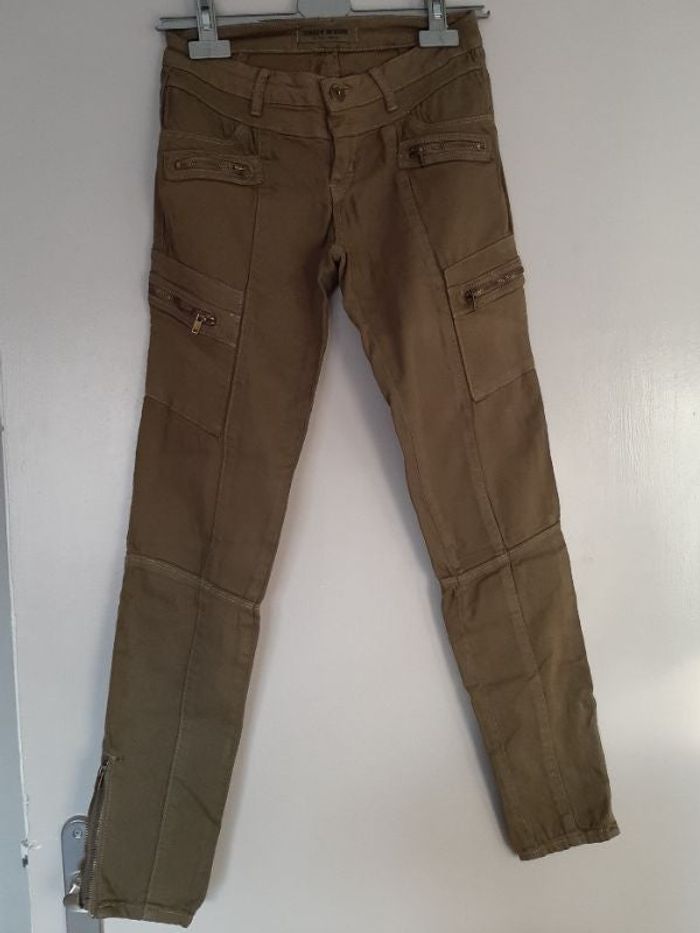 Pantalon vert kaki T36