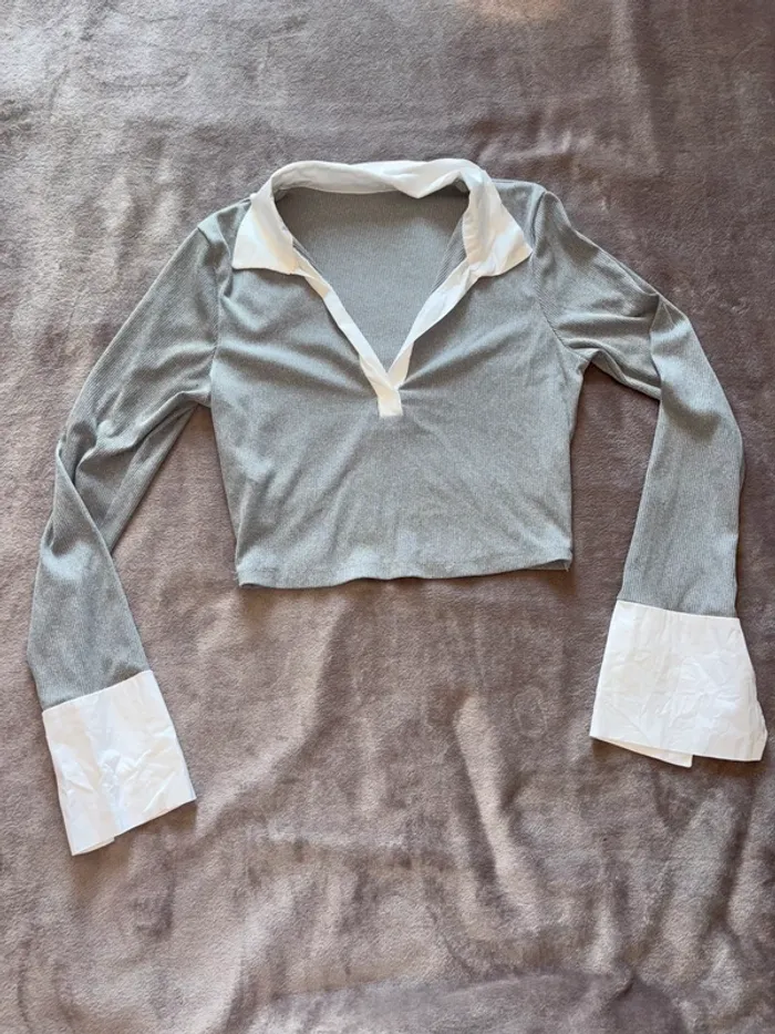 Lot de 4 vêtements femme taille S en très bon état - photo numéro 11