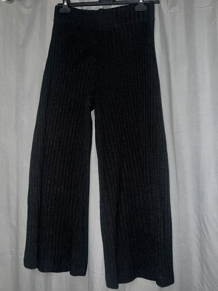 Pantalon noir pattes d’éléphant