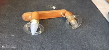 Lustre en bois 