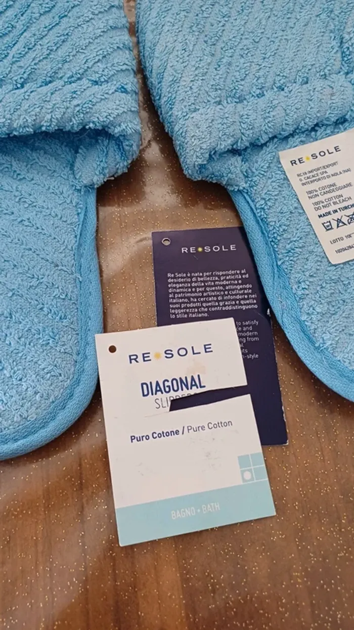 Chaussons bleus 43-44 - photo numéro 3