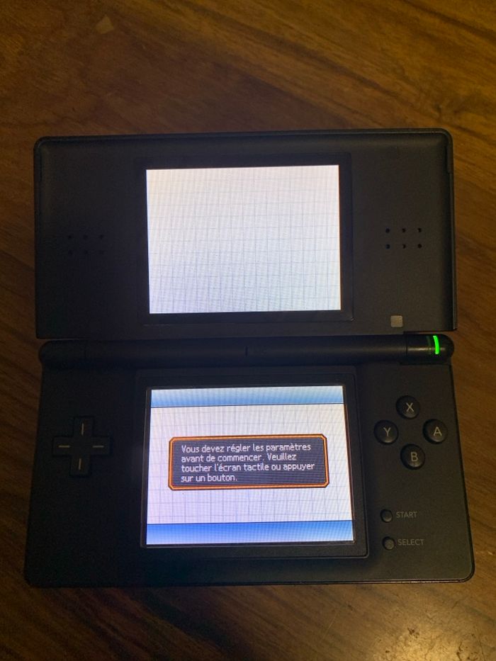 Nintendo DS neuve - photo numéro 6