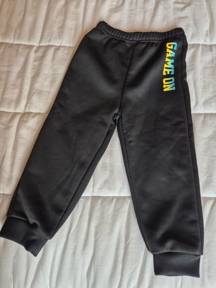 Pantalon jogging garçon taille 2-3ans
