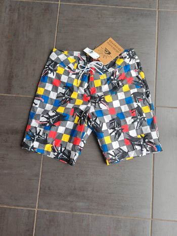 Short quiksilver chien loup