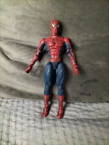 Figurine spiderman toy-biz 2002