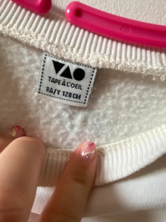 Pull fille 8 ans - photo numéro 5