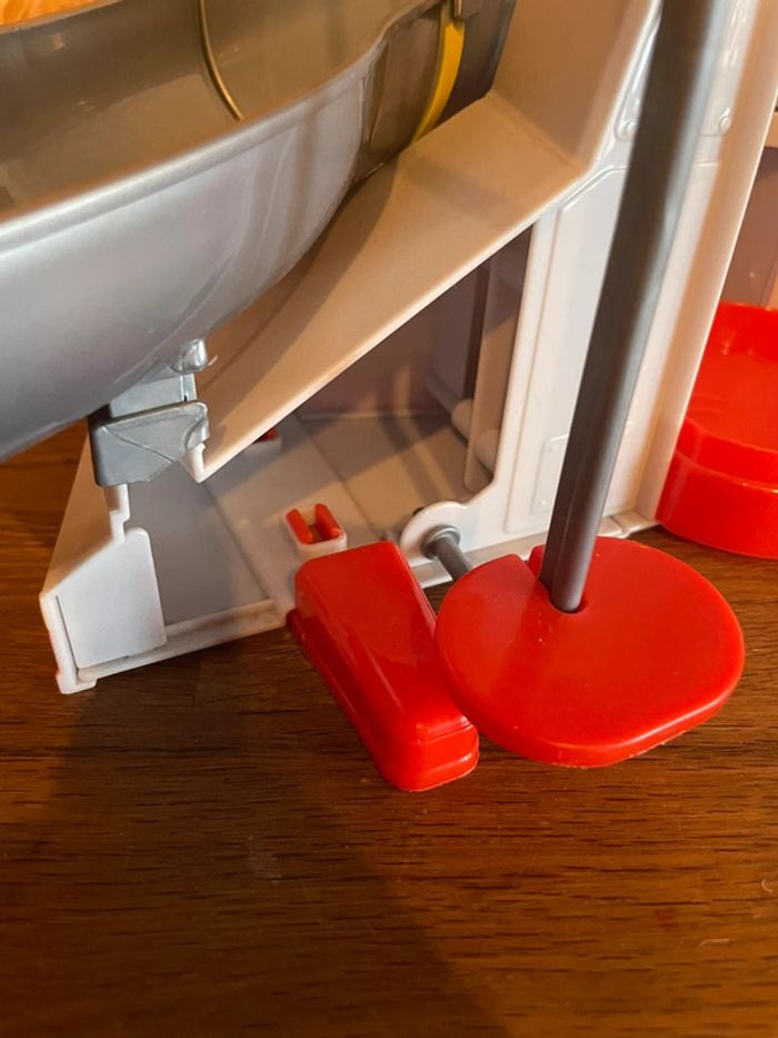 Idée Cadeau 🎁 Tour de Controle Spin Master Pat Patrouille avec blason sonore et lumineux - photo numéro 18