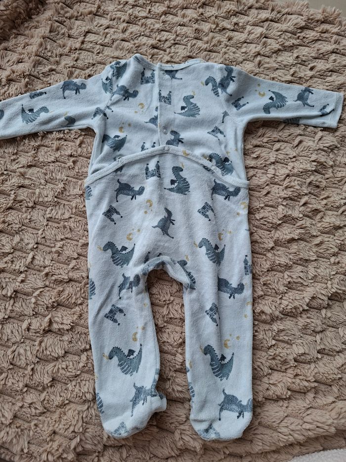 Pyjama Taille 9 mois - photo numéro 2