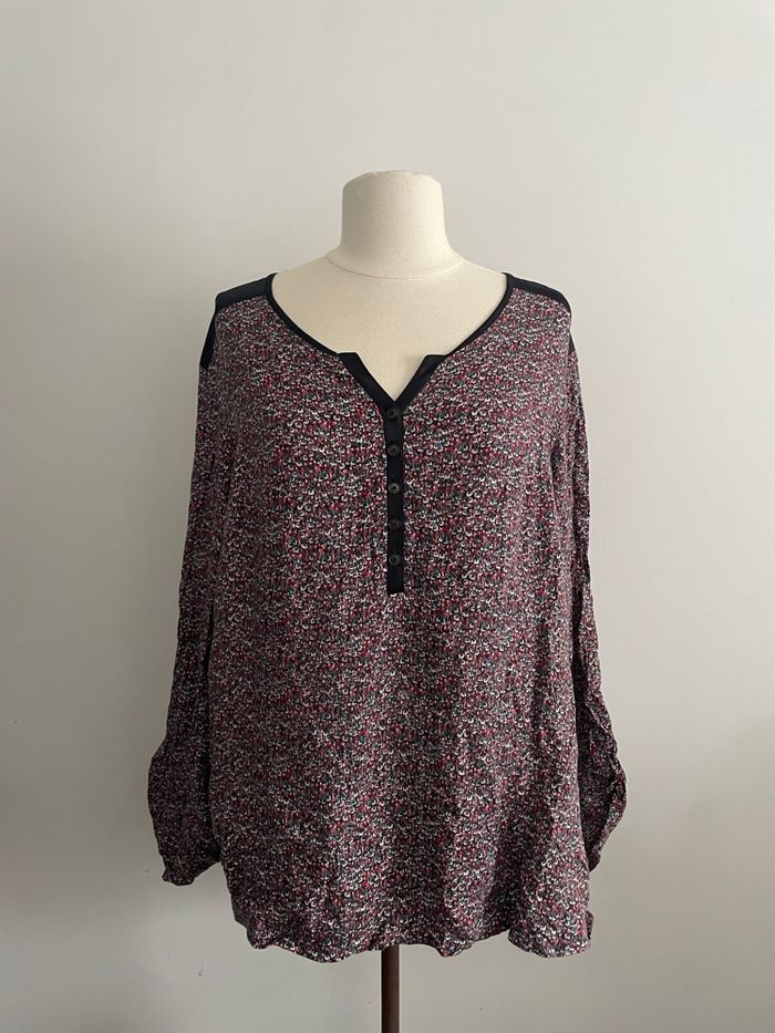 🌸jolie Blouse manches longues casual fleurie taille 40 🌸