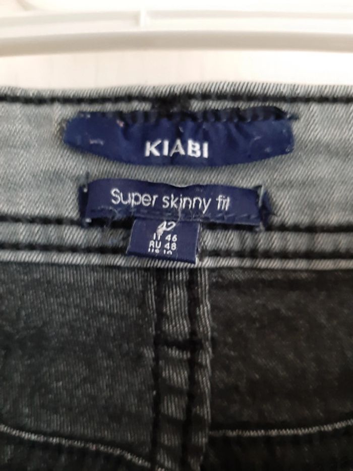 Pantalon / Jean Kiabi - photo numéro 2