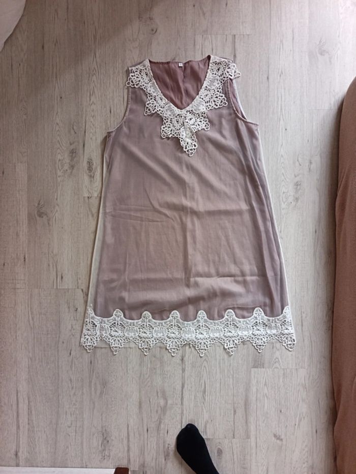 Robe XL 42 tunique femme dentelle très bon etat