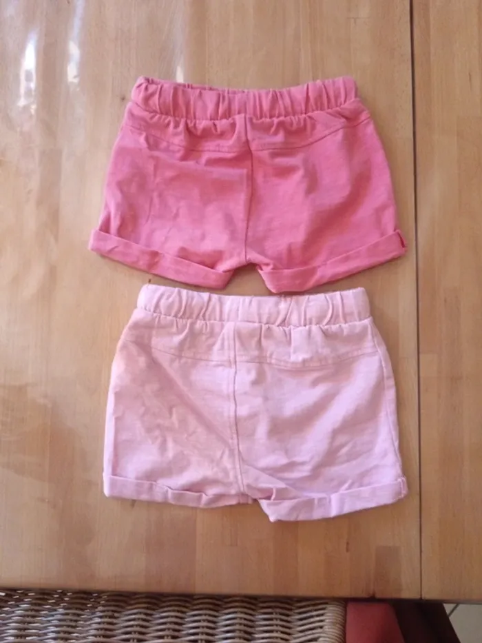 Lot 2 shorts - photo numéro 2