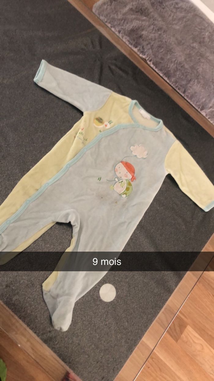 3 pyjamas - photo numéro 2