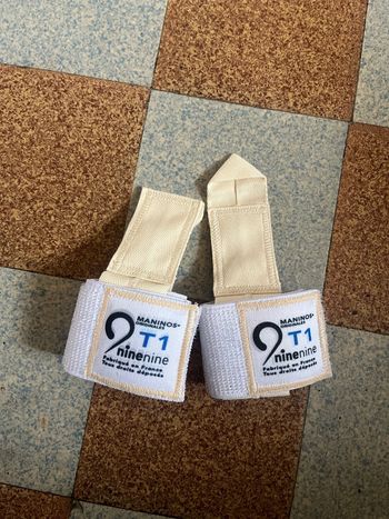 Manique de Gym Neuve Maninos Ninenine T1
