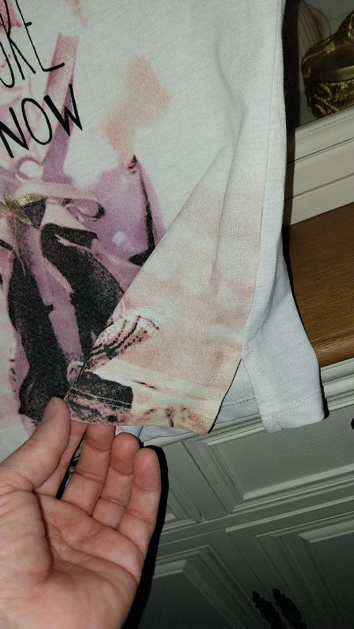 Tshirt Kiabi Imprimé girl très bon état raille 6 ans - photo numéro 4