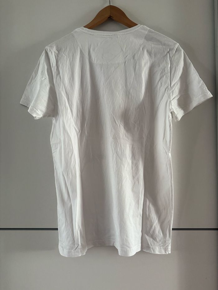 Tee-shirts blanc - photo numéro 2