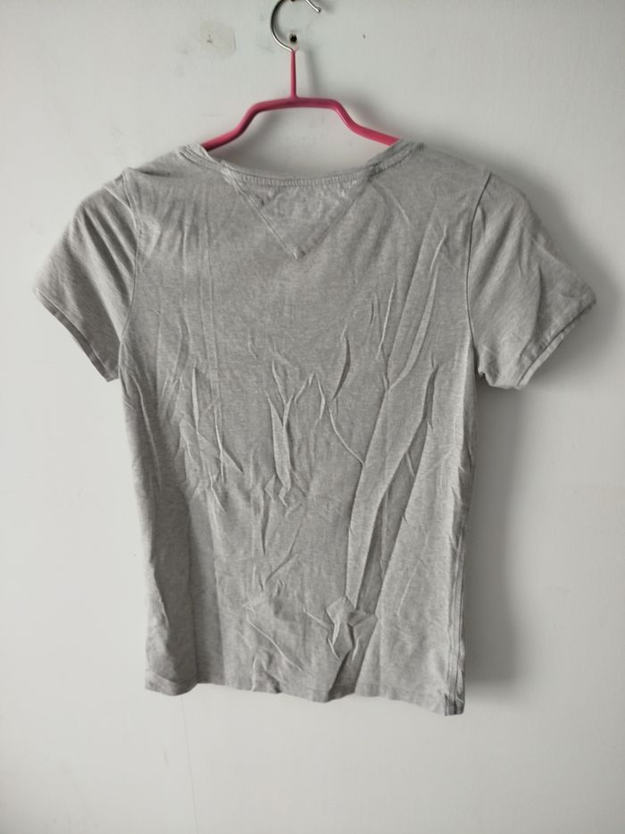 teeshirt Tommy jeans taille M - photo numéro 2