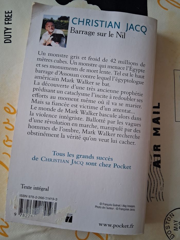 Livre de poche Barrage sur le Nil de Jacq - photo numéro 3