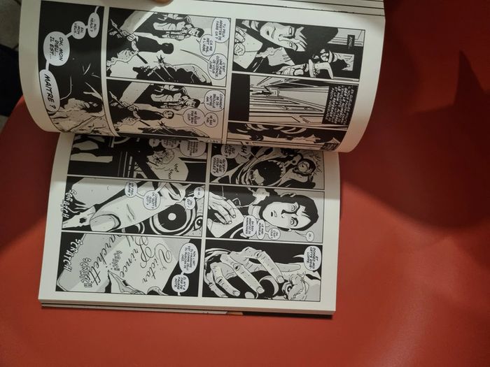 Bd Silver Glénat comics S. Franck Le trésor des vampires - photo numéro 5